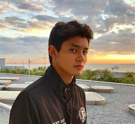 Grae Fernandez .